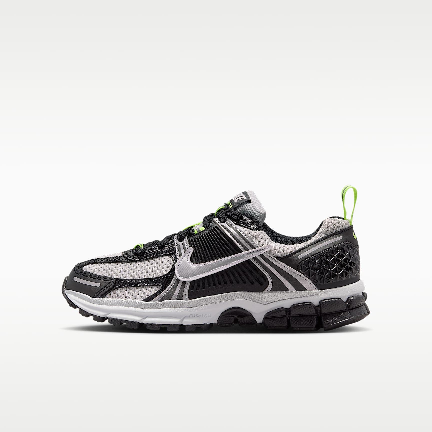 Nike Vomero 5 Big Kids' Shoes. Nike.com